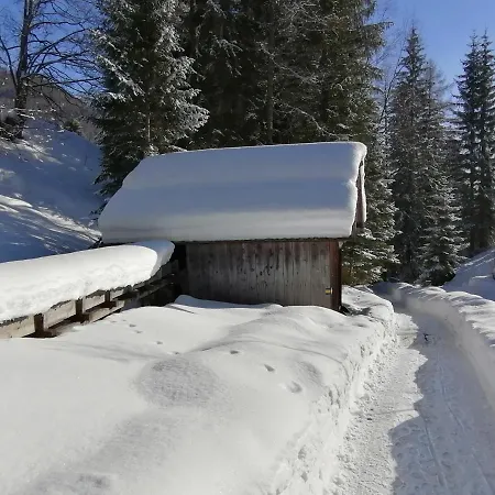 לינה וארוחת בוקר Alte Schule