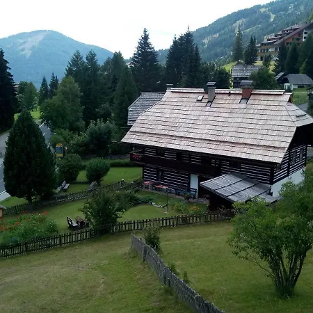 Alte Schule Panzió *